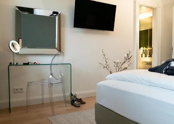 Gemuetliche Mit Pool- Garten Und Sauna By Interhome