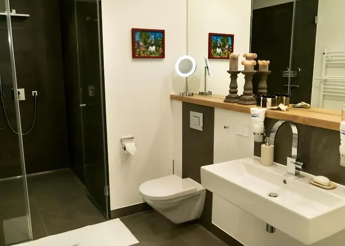 Gemuetliche Mit Pool- Garten Und Sauna By Interhome