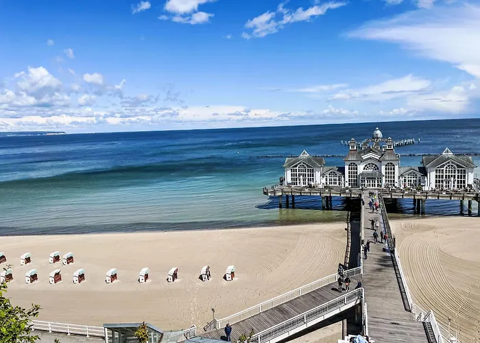 Gemuetliche Mit Pool- Garten Und Sauna By Interhome *