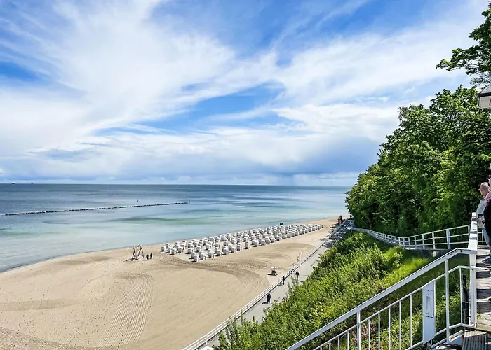 Gemuetliche Mit Pool- Garten Und Sauna By Interhome